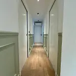 House With 3 Bedrooms, Parking And Garden *